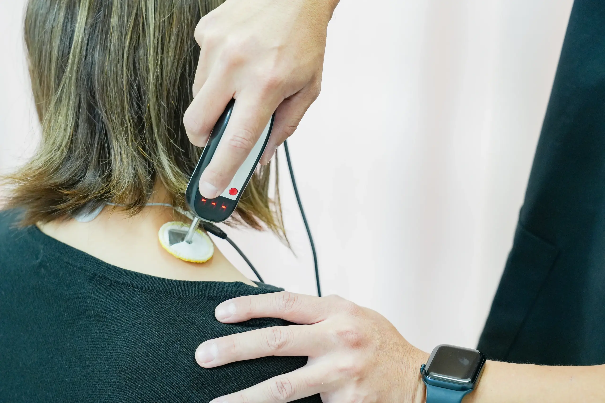 ハイボルト検査の様子